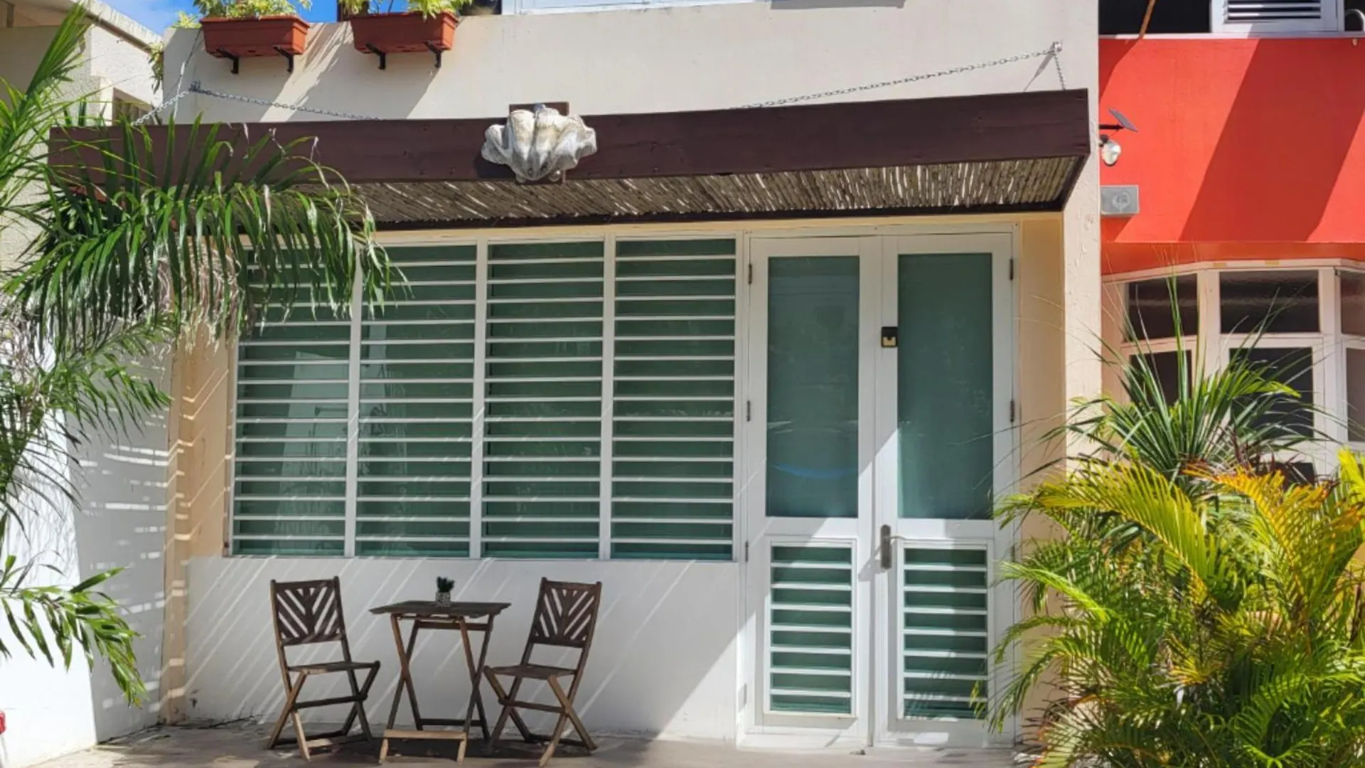 Cozybeach Large 1Bdrapt 50 Steps From Atlantic Ocean Private Street Between Ocean Park & Isla Verde 5 Mins From Airport San Juan Puerto Rico