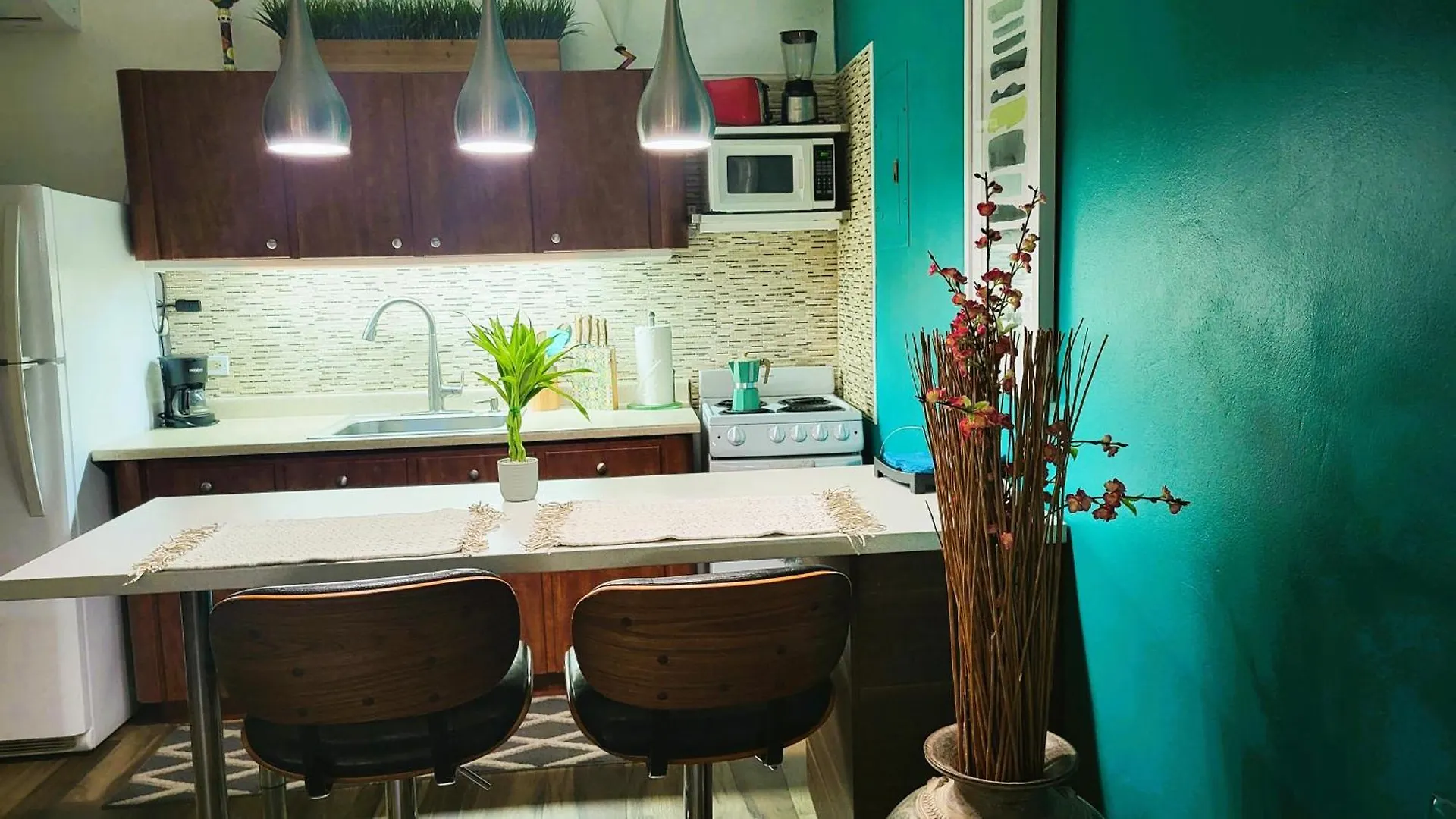 Appartamento Cozybeach Large 1Bdrapt 50 Steps From Atlantic Ocean Private Street Between Ocean Park & Isla Verde 5 Mins From Airport San Juan