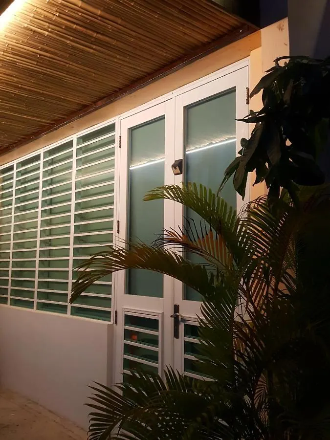 Cozybeach Large 1Bdrapt 50 Steps From Atlantic Ocean Private Street Between Ocean Park & Isla Verde 5 Mins From Airport San Juan 0*,